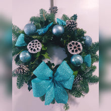 Load image into Gallery viewer, Turquoise wreath
