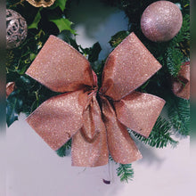 Load image into Gallery viewer, Rose gold wreath
